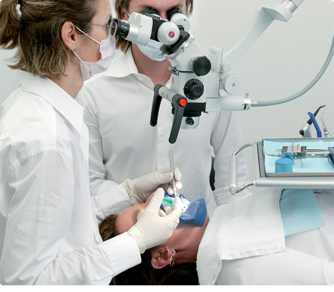 mikroskopy stomatologiczne